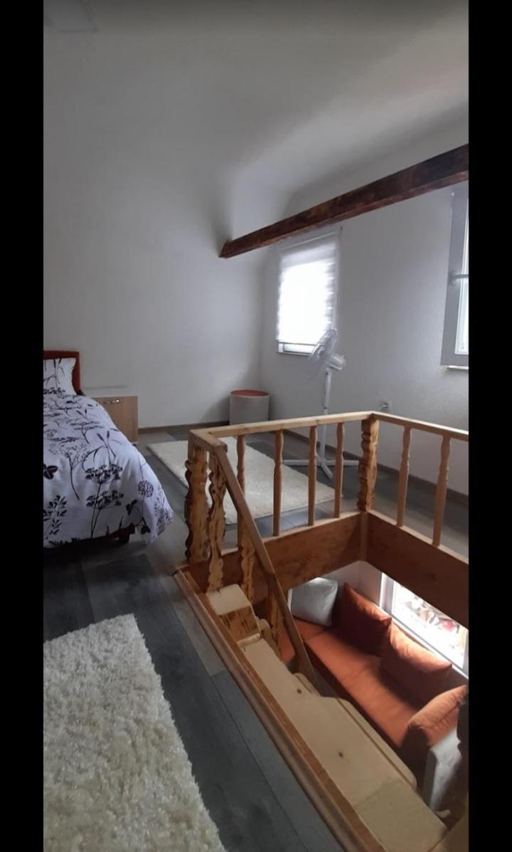 Daut's Tower Apartment